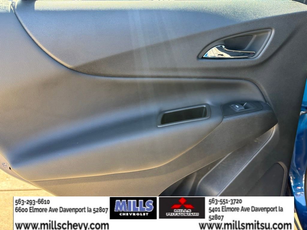 Used 2022 Chevrolet Equinox LT image 11