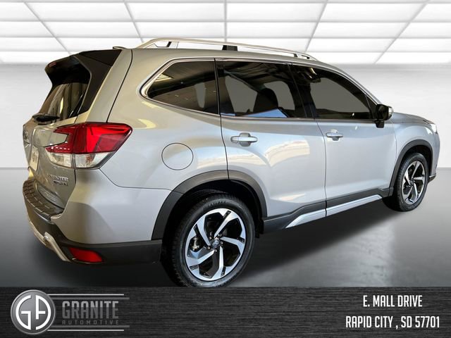 Used 2024 Subaru Forester Touring w/ Convenience Package AWD/4WD image 6