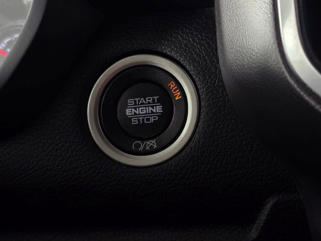 Used 2024 RAM 2500 Big Horn image 39