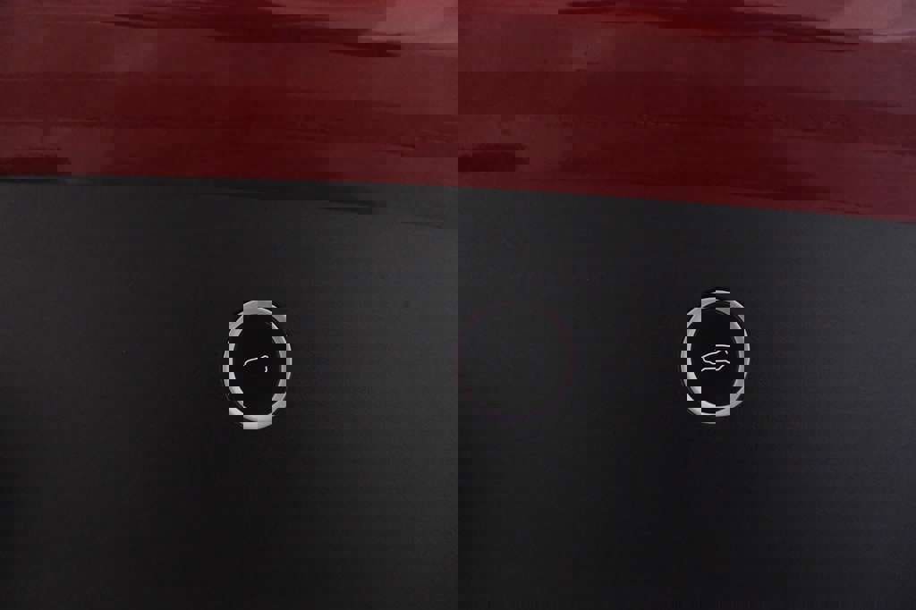 Used 2018 Tesla Model X 100D image 11