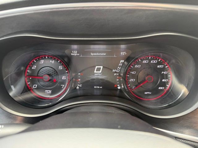Used 2017 Dodge Charger R/T image 31