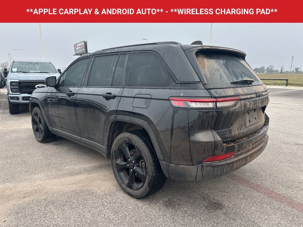 Used 2023 Jeep Grand Cherokee Altitude image 6