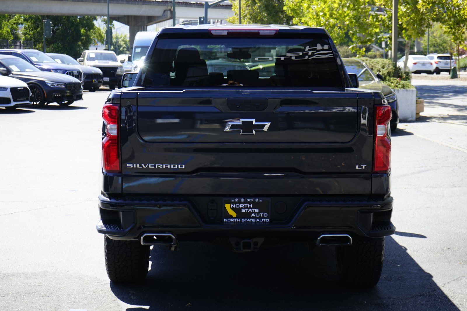 Used 2022 Chevrolet Silverado 1500 LT Trail Boss w/ Protection Package image 9