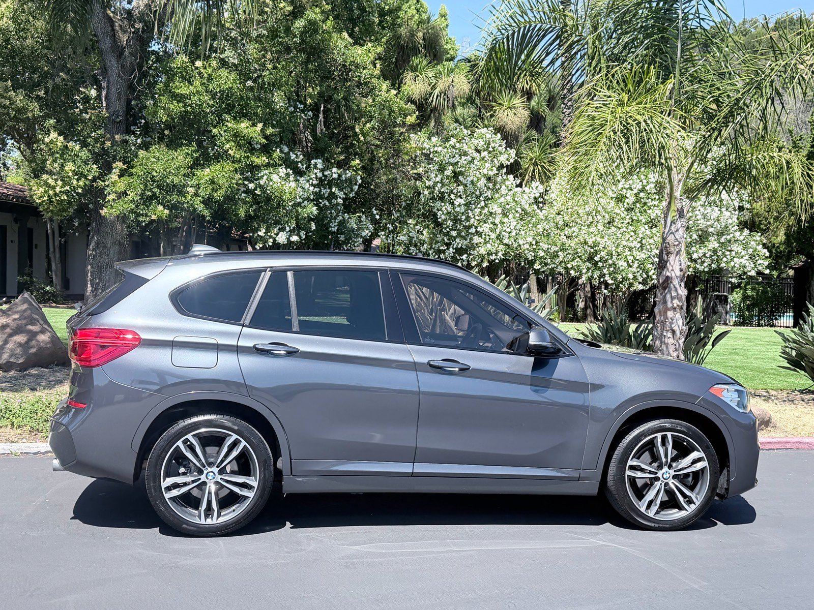 Used 2018 BMW X1 sDrive28i FWD image 5