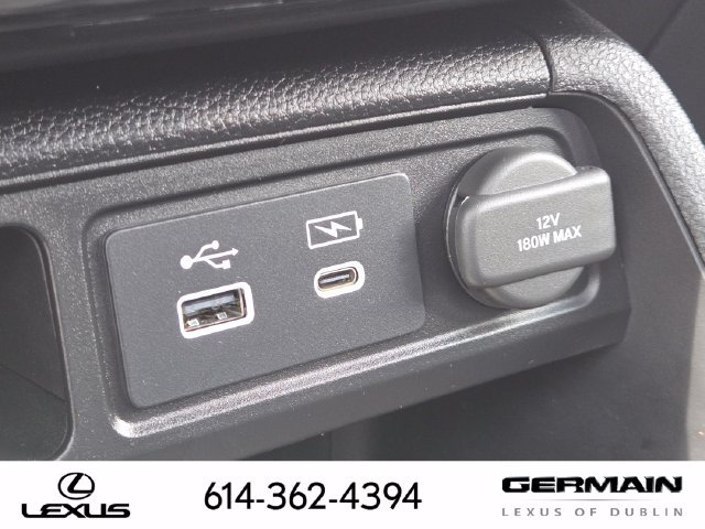 Used 2025 Honda Pilot TrailSport image 16
