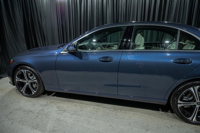 Used 2026 Mercedes-Benz C 300 Sedan image 5
