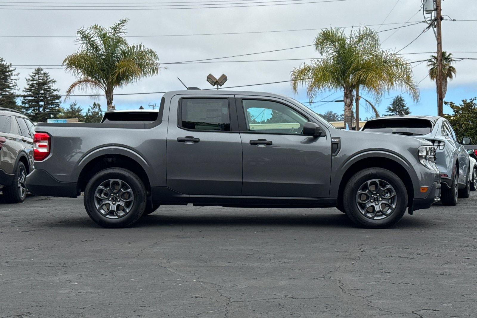 New 2026 Ford Maverick XLT FWD image 2