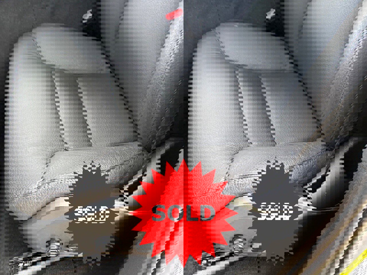 Used 2025 Volvo XC60 B5 Plus w/ Climate Package image 30