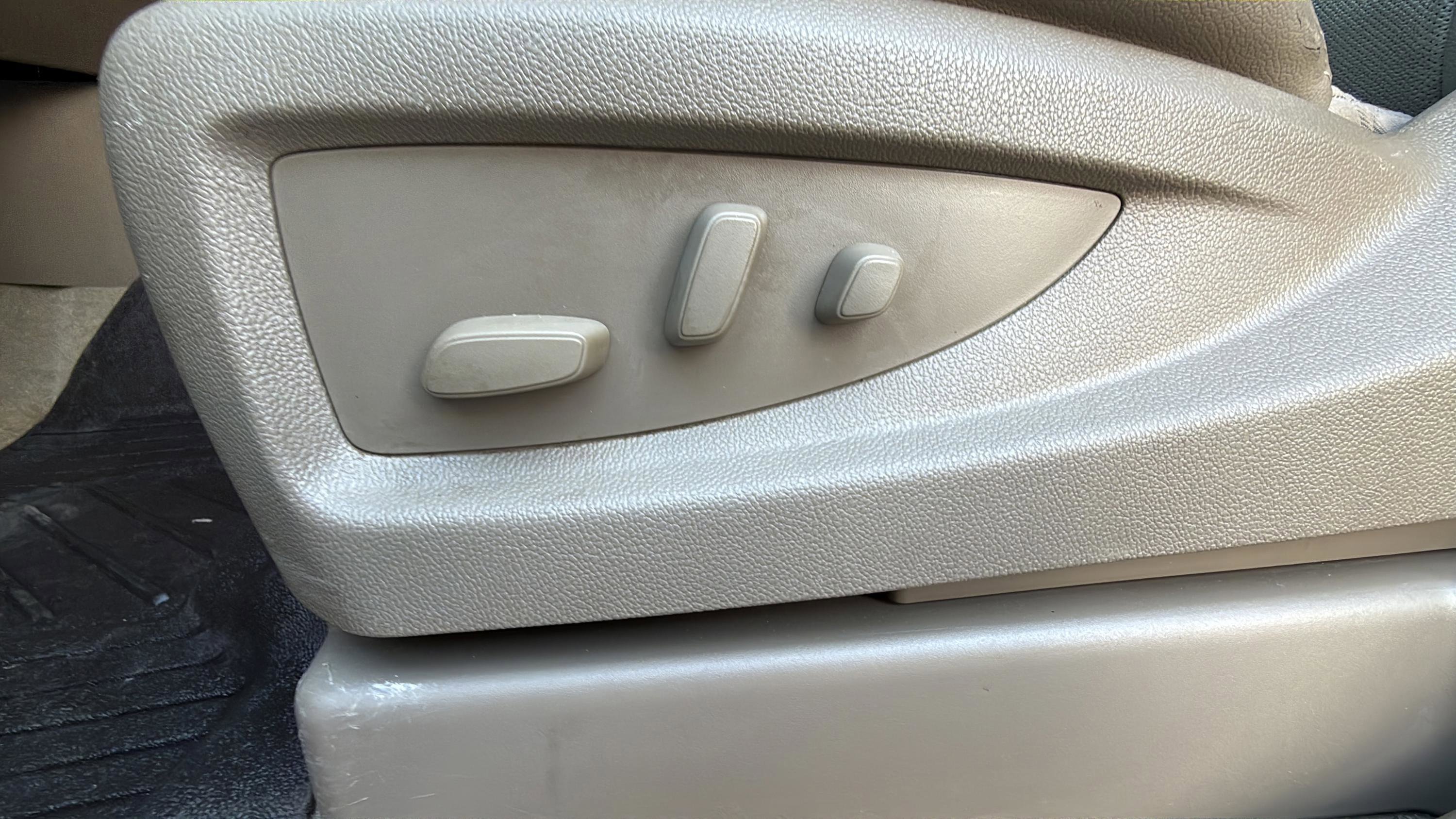 Used 2017 Chevrolet Tahoe Premier image 38