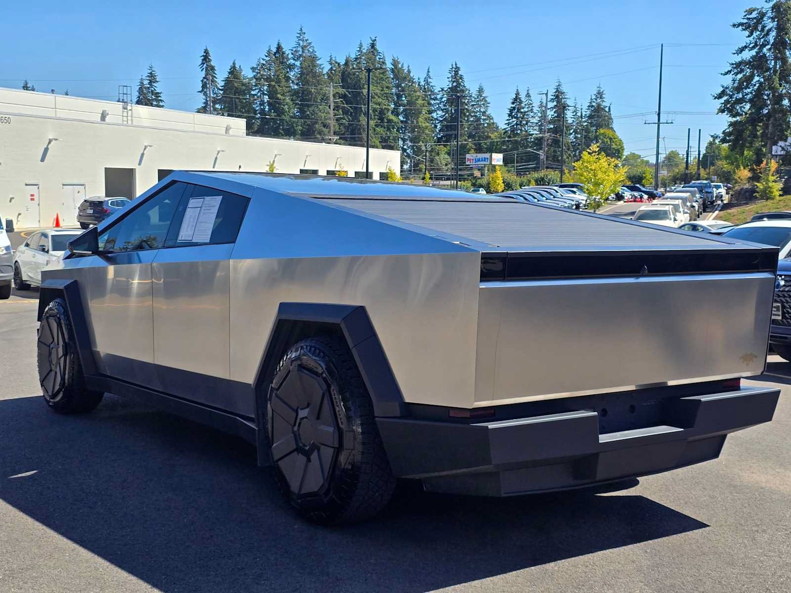 Used 2024 Tesla Cybertruck Cyberbeast AWD/4WD image 5