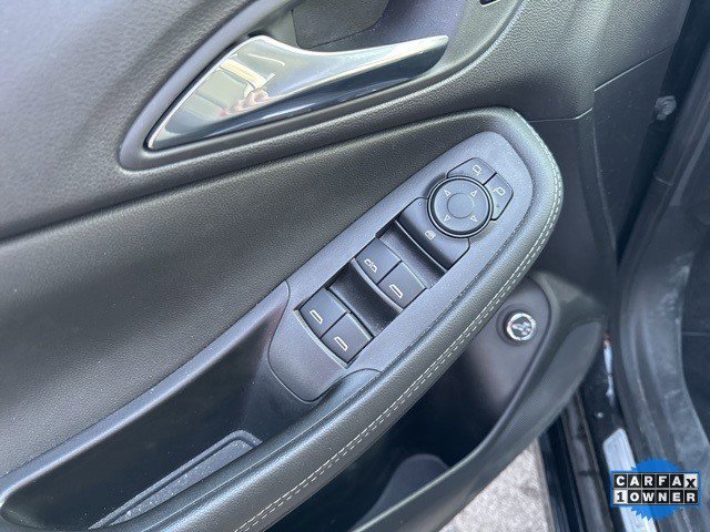 Used 2023 Buick Encore GX Select w/ Sport Touring Package image 11