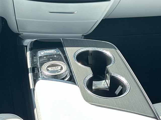 Certified 2024 Cadillac Lyriq Luxury RWD image 5
