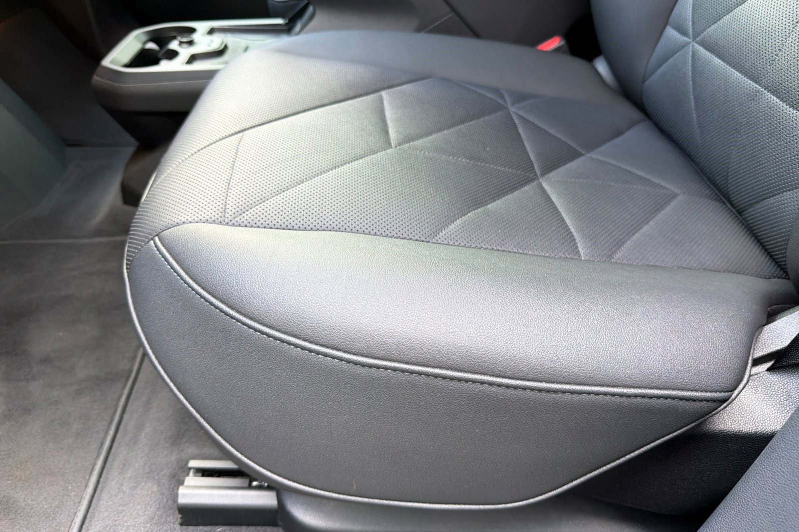 Certified 2024 BMW iX xDrive50 w/ Premium Package image 14