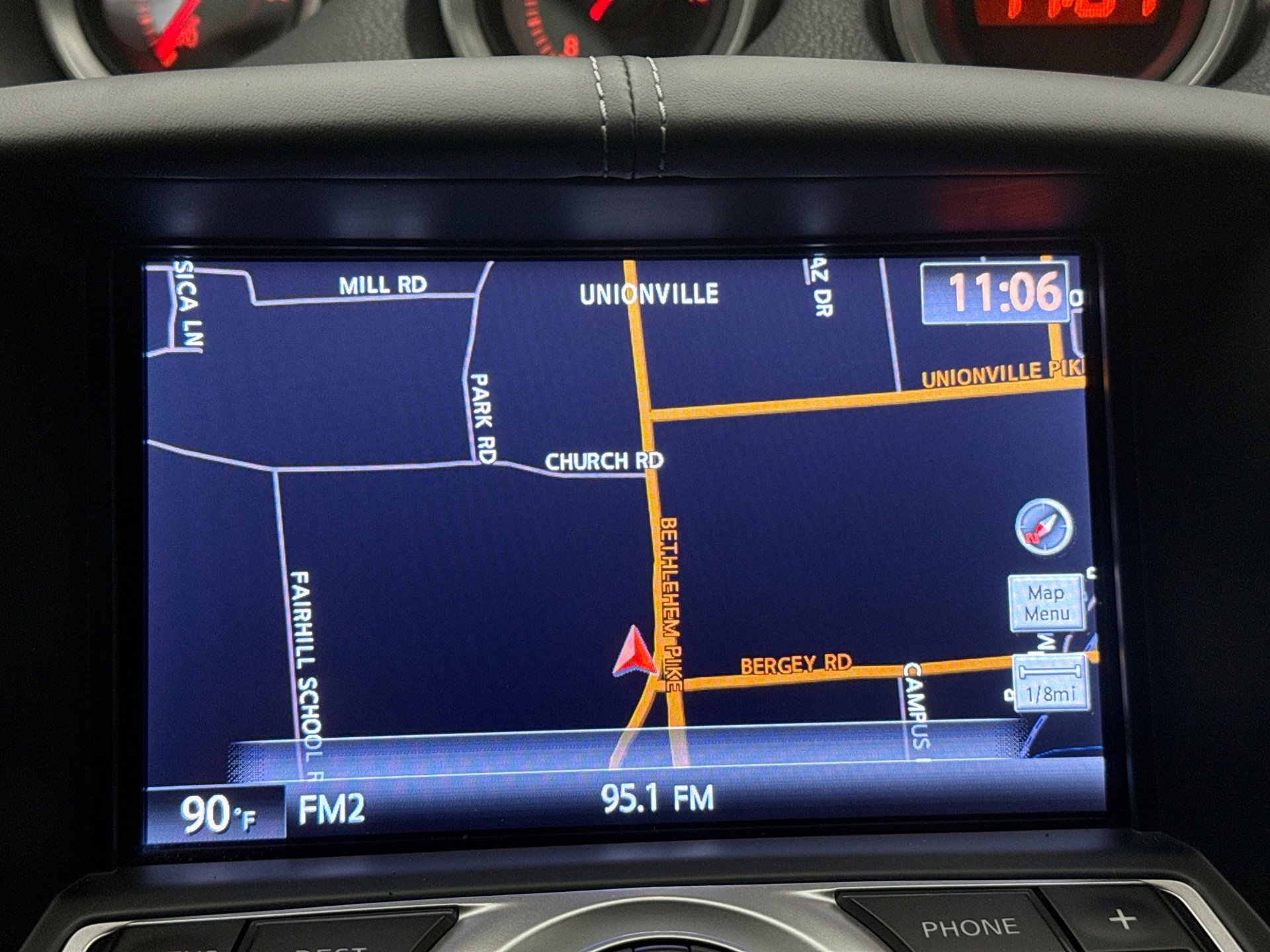 Used 2017 Nissan 370Z Touring image 15