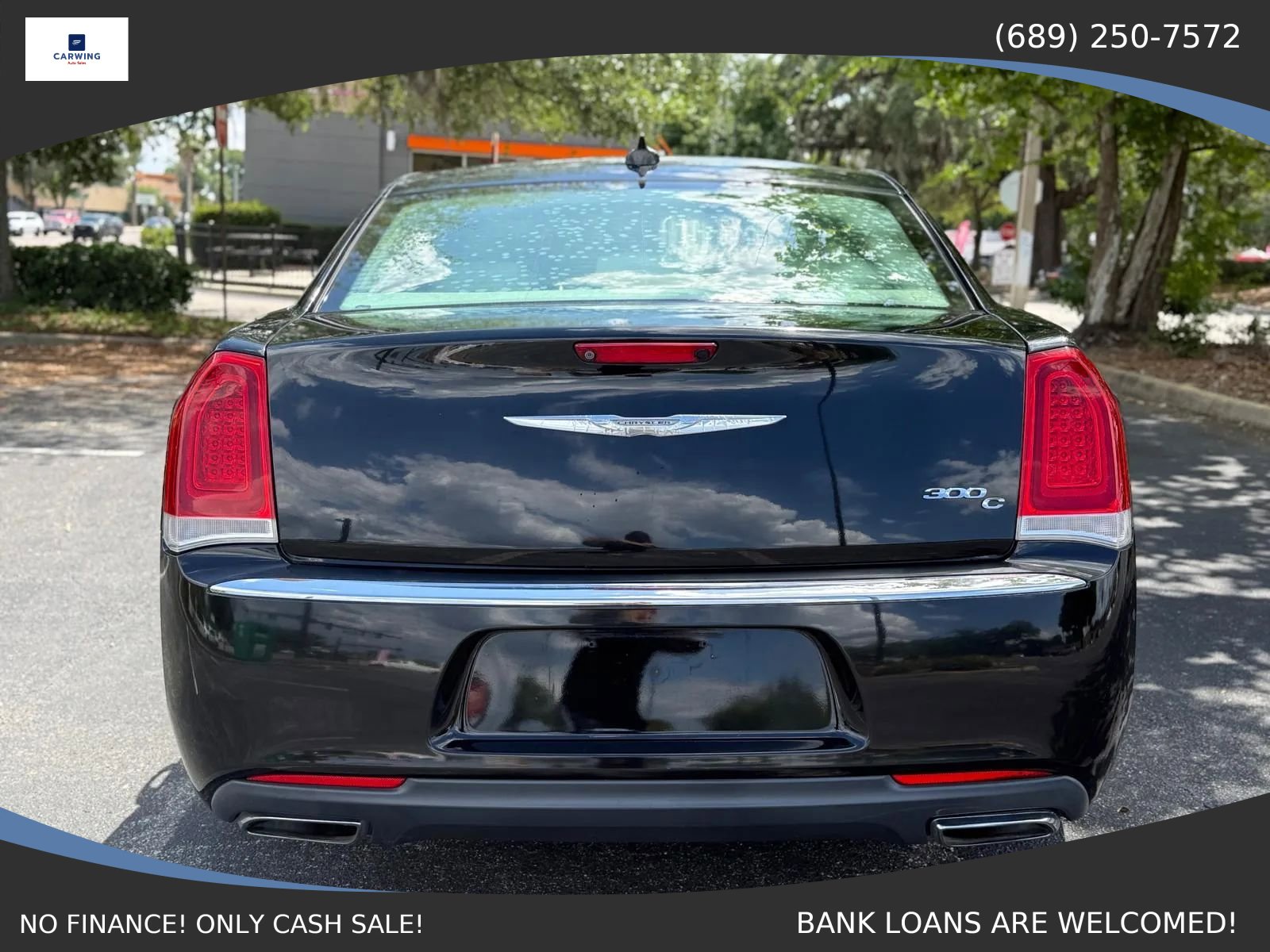 Used 2015 Chrysler 300 C RWD image 6