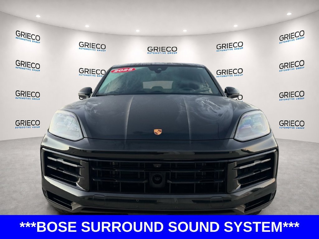 Used 2025 Porsche Cayenne w/ Premium Package Plus AWD/4WD image 2