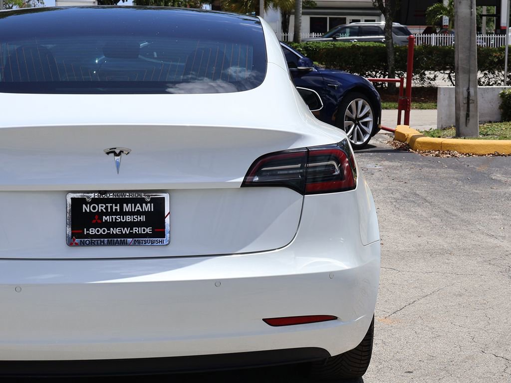 Used 2018 Tesla Model 3 Long Range AWD/4WD image 16