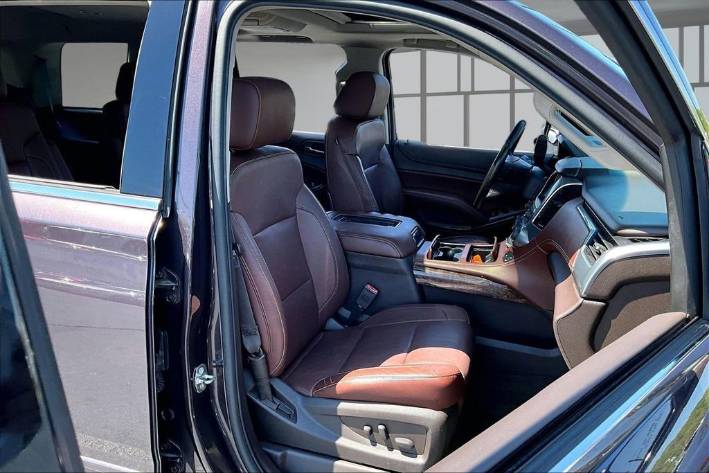 Used 2016 Chevrolet Tahoe LTZ AWD/4WD image 7