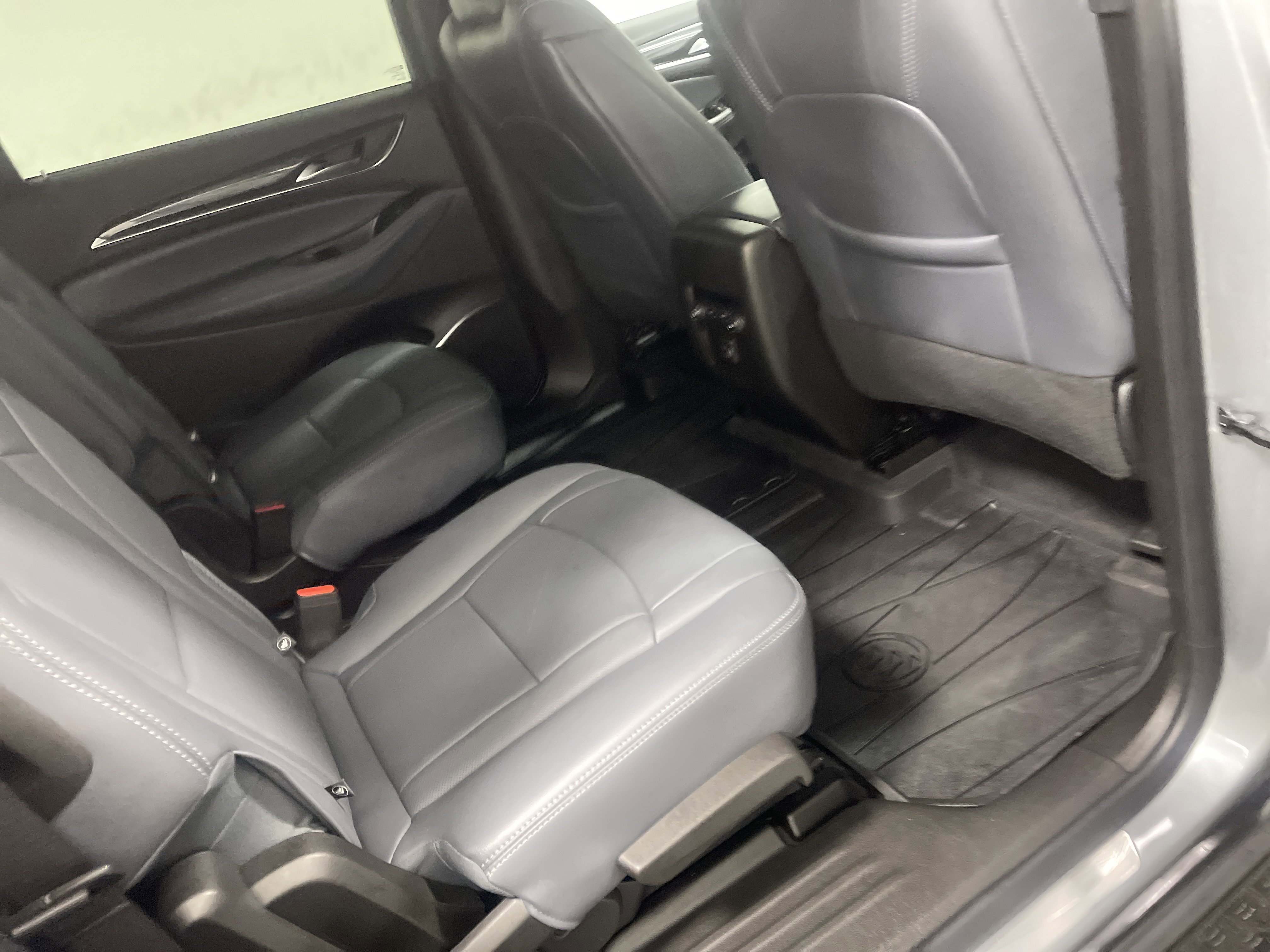 Used 2024 Buick Enclave Essence w/ Sport Touring Edition image 22