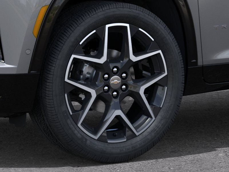 New 2026 Chevrolet Traverse High Country w/ LPO, Floor Liner Package AWD/4WD image 9