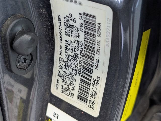 Used 2010 Toyota Corolla LE image 18