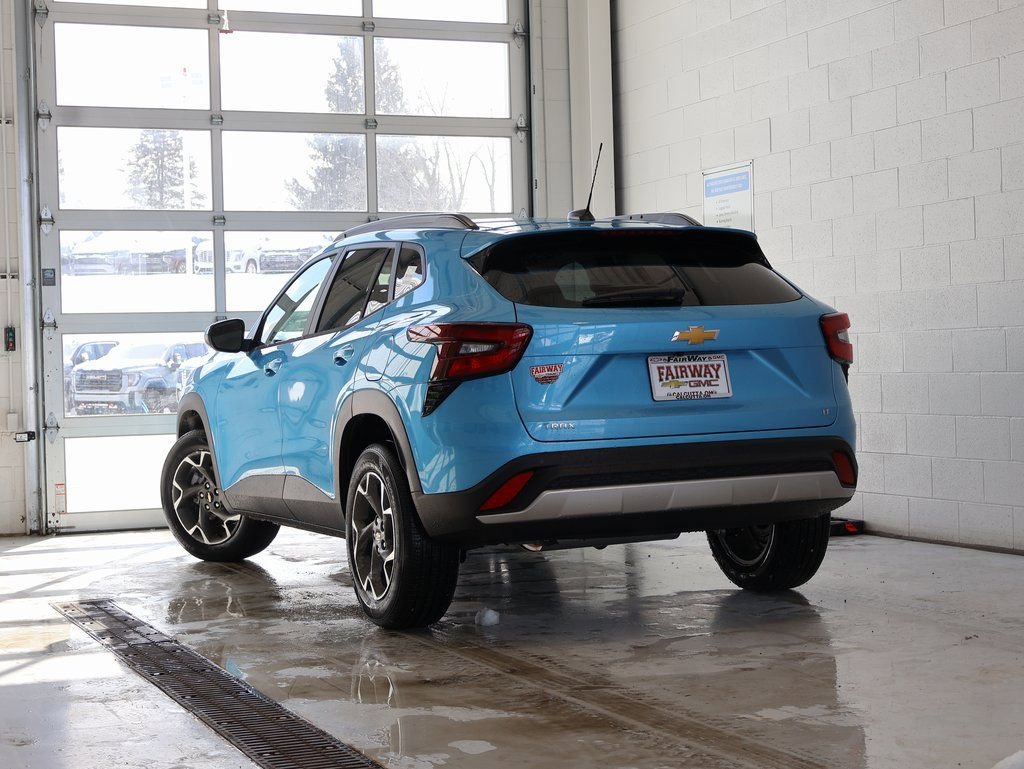 New 2026 Chevrolet Trax LT w/ Driver Confidence Package image 33