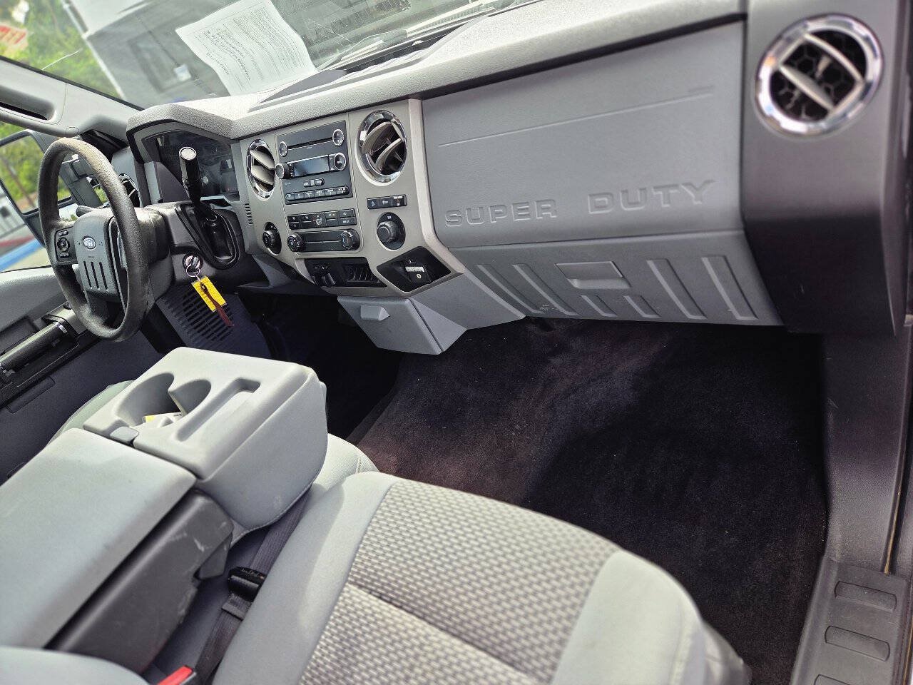 Used 2013 Ford F250 XLT w/ XLT Interior Pkg AWD/4WD image 42