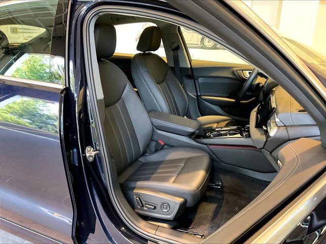 Used 2025 Audi A5 2.0T Premium w/ Convenience Package AWD/4WD image 19