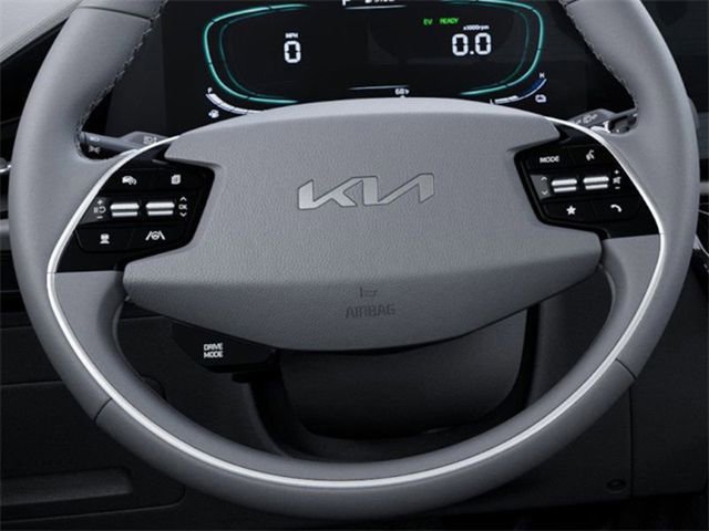 Certified 2025 Kia Niro EX image 22