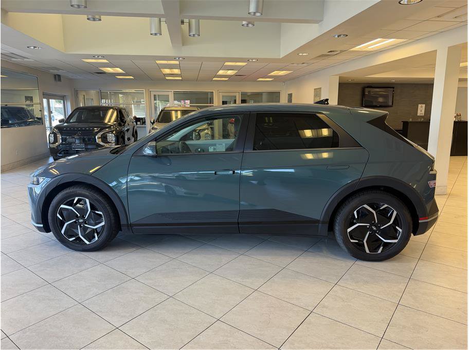 Used 2024 Hyundai Ioniq 5 SEL RWD image 8