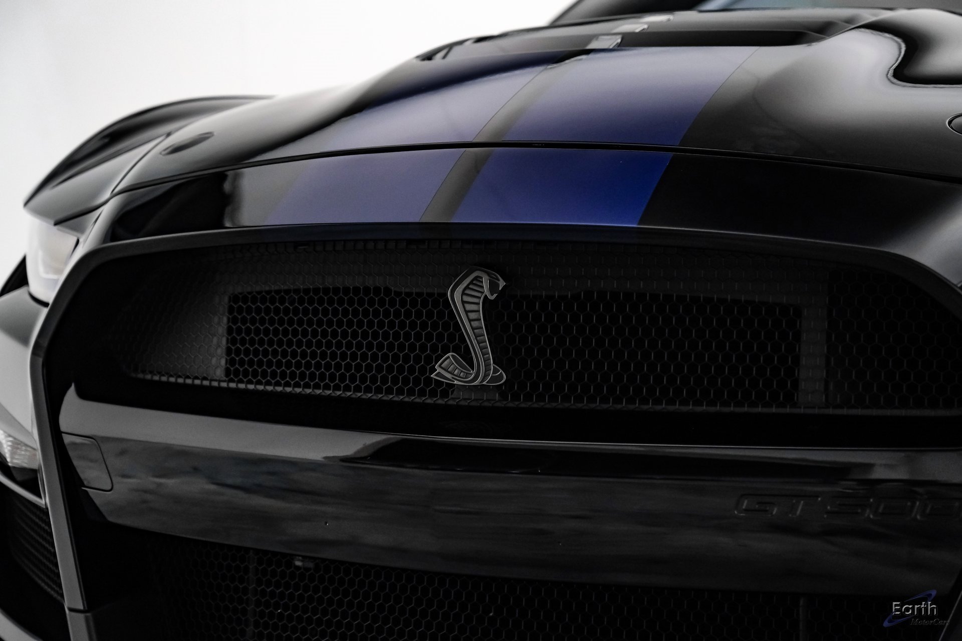 Used 2020 Ford Mustang Shelby GT500 w/ Carbon Fiber Track Pack image 28