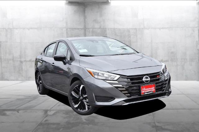 New 2025 Nissan Versa SR w/ Trunk Package image 2