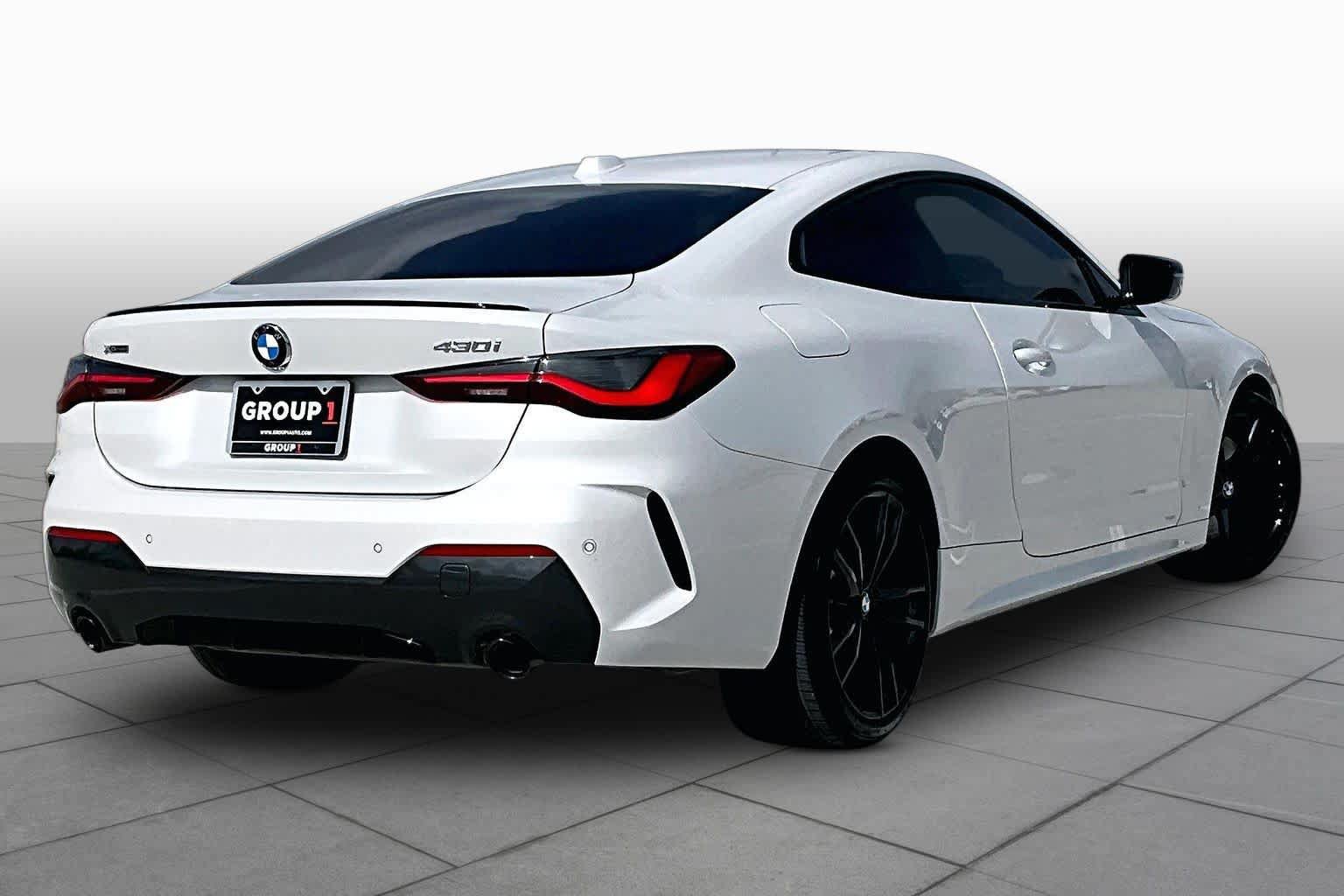 Used 2024 BMW 430i xDrive Coupe w/ M Sport Package AWD/4WD image 11