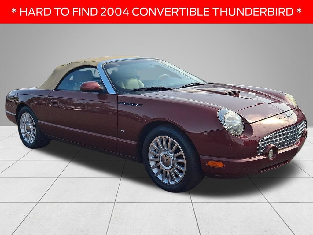 Used 2004 Ford Thunderbird RWD image 3