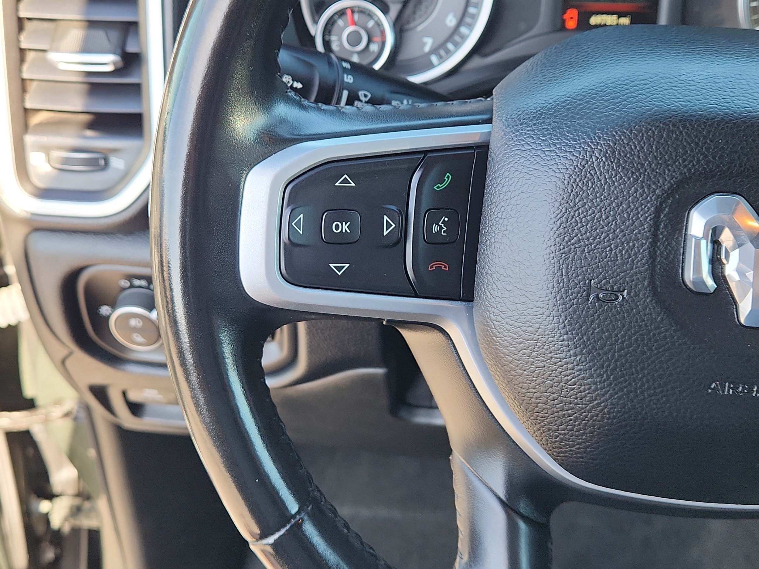 Used 2021 RAM 1500 Big Horn AWD/4WD image 16
