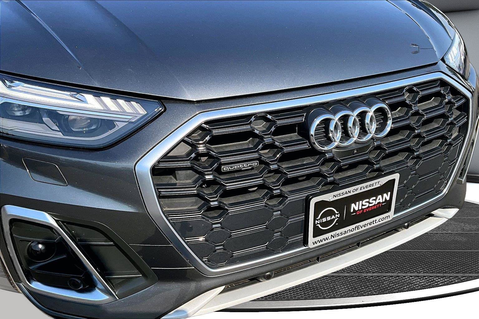 Used 2022 Audi Q5 2.0T Prestige w/ Prestige Package AWD/4WD image 32