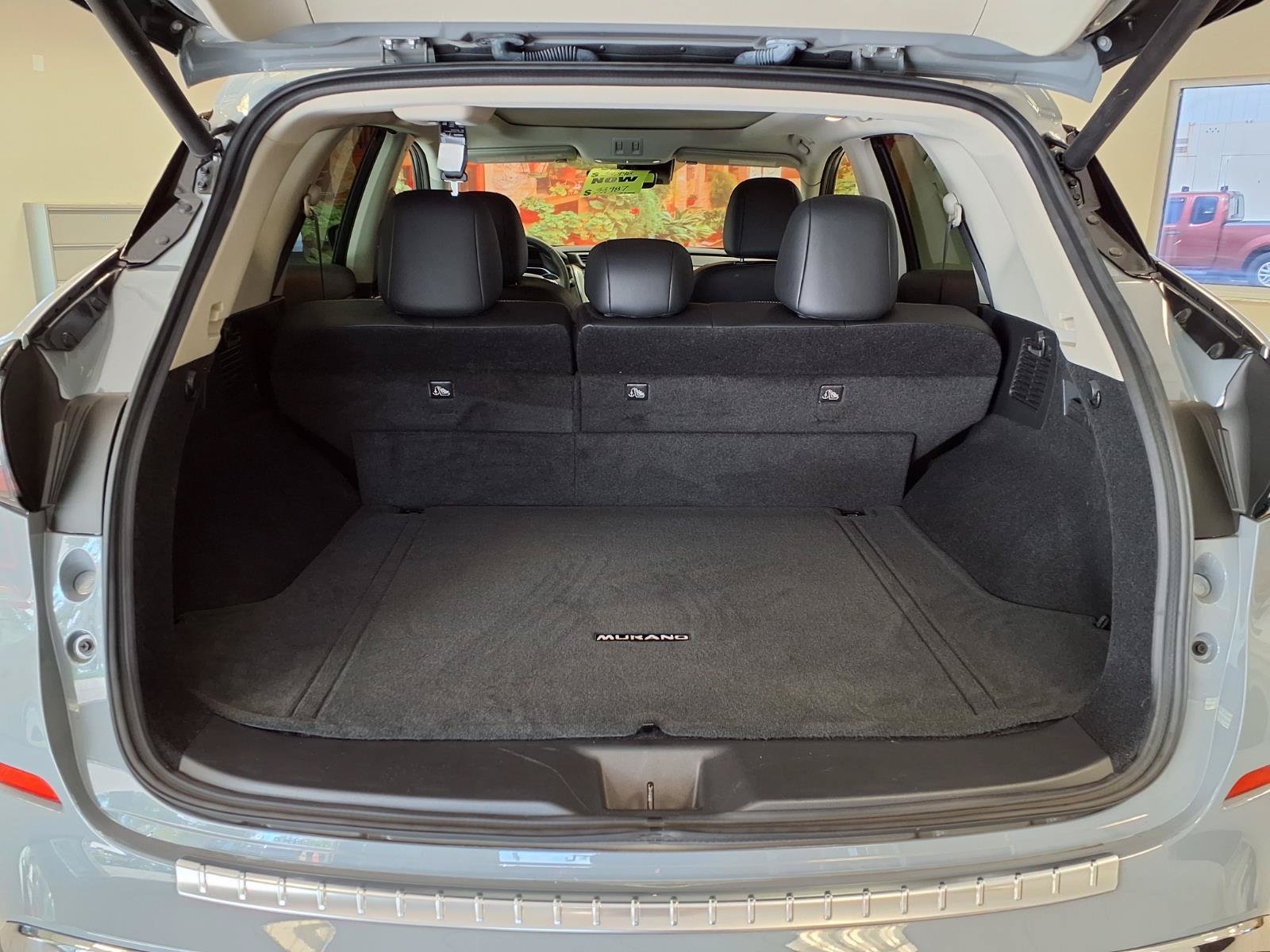 Used 2024 Nissan Murano SL AWD/4WD image 17