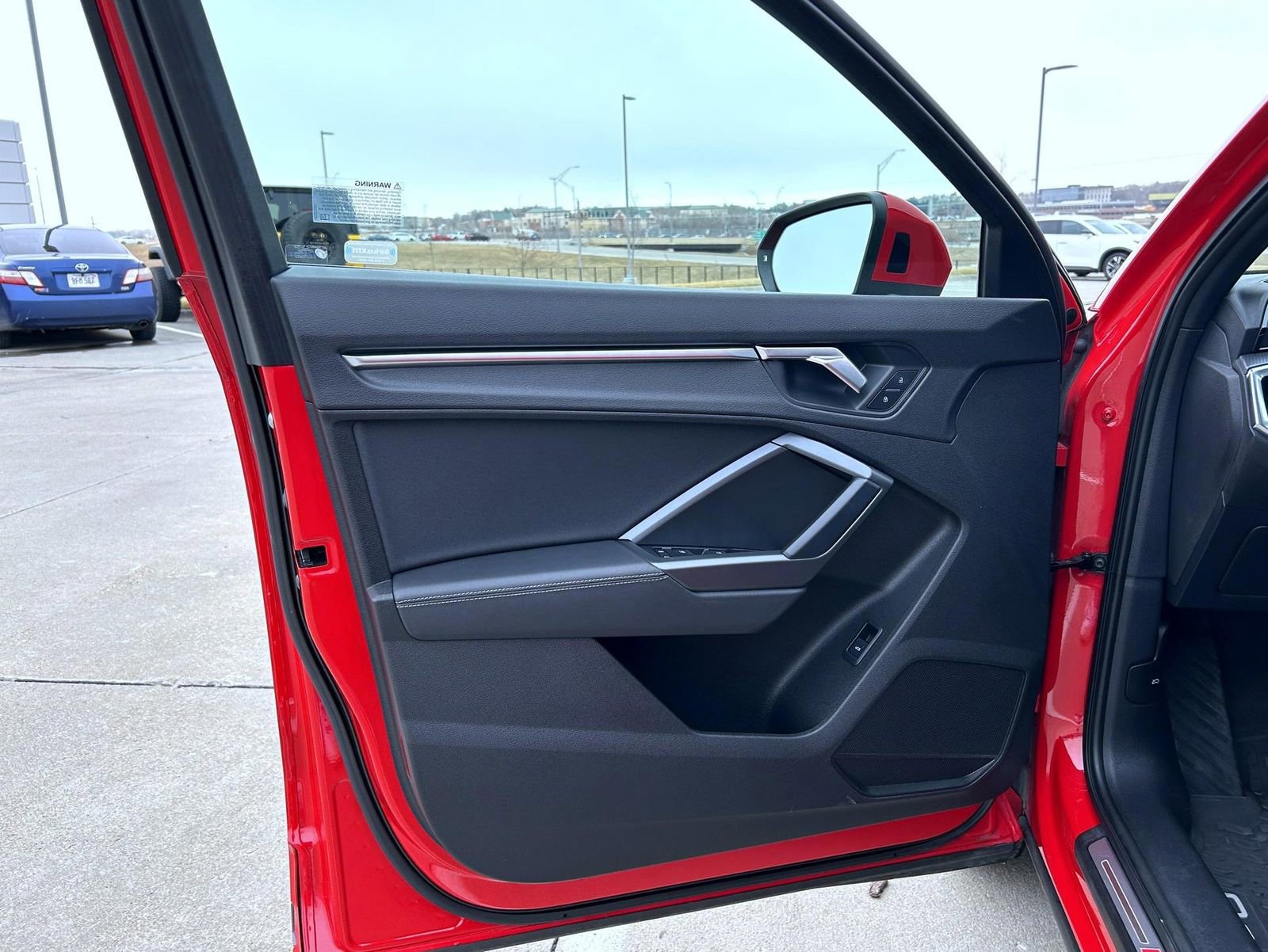 Used 2020 Audi Q3 2.0T Premium Plus w/ Premium Plus Package image 9