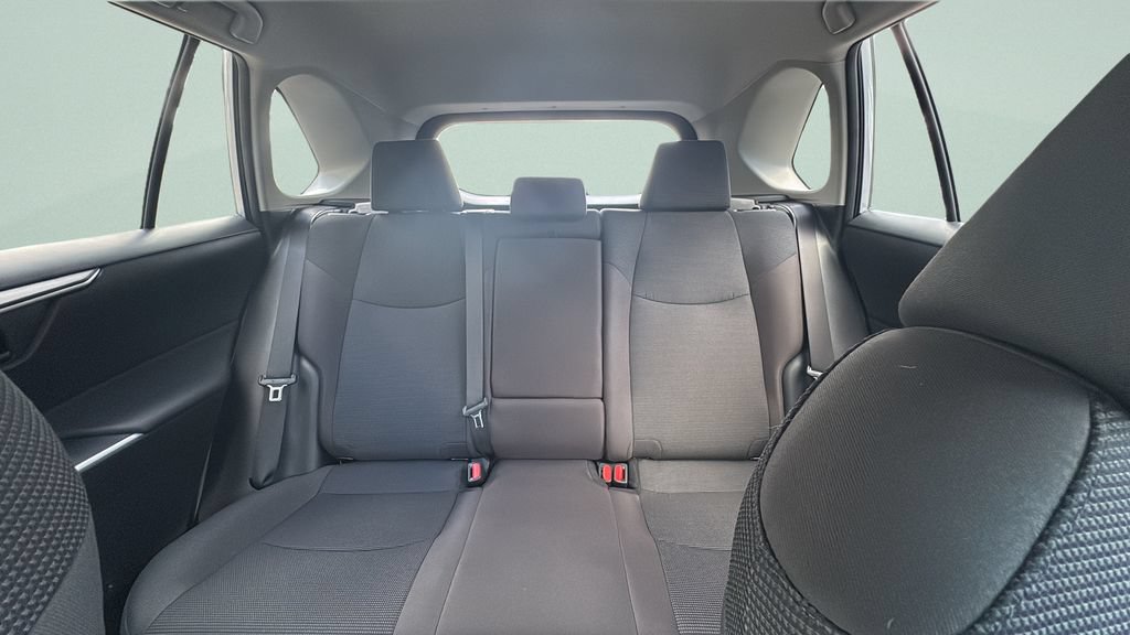 Used 2024 Toyota RAV4 LE FWD image 11