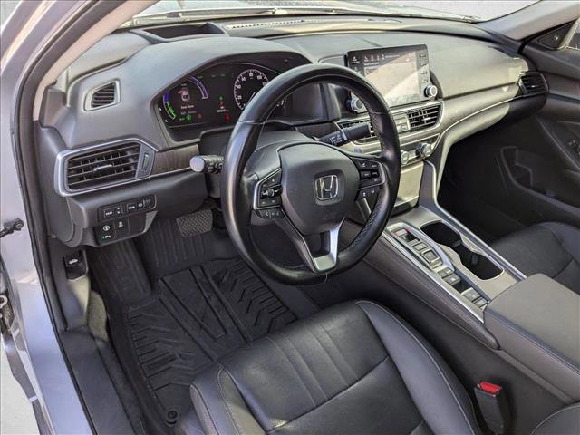 Used 2020 Honda Accord Touring image 9