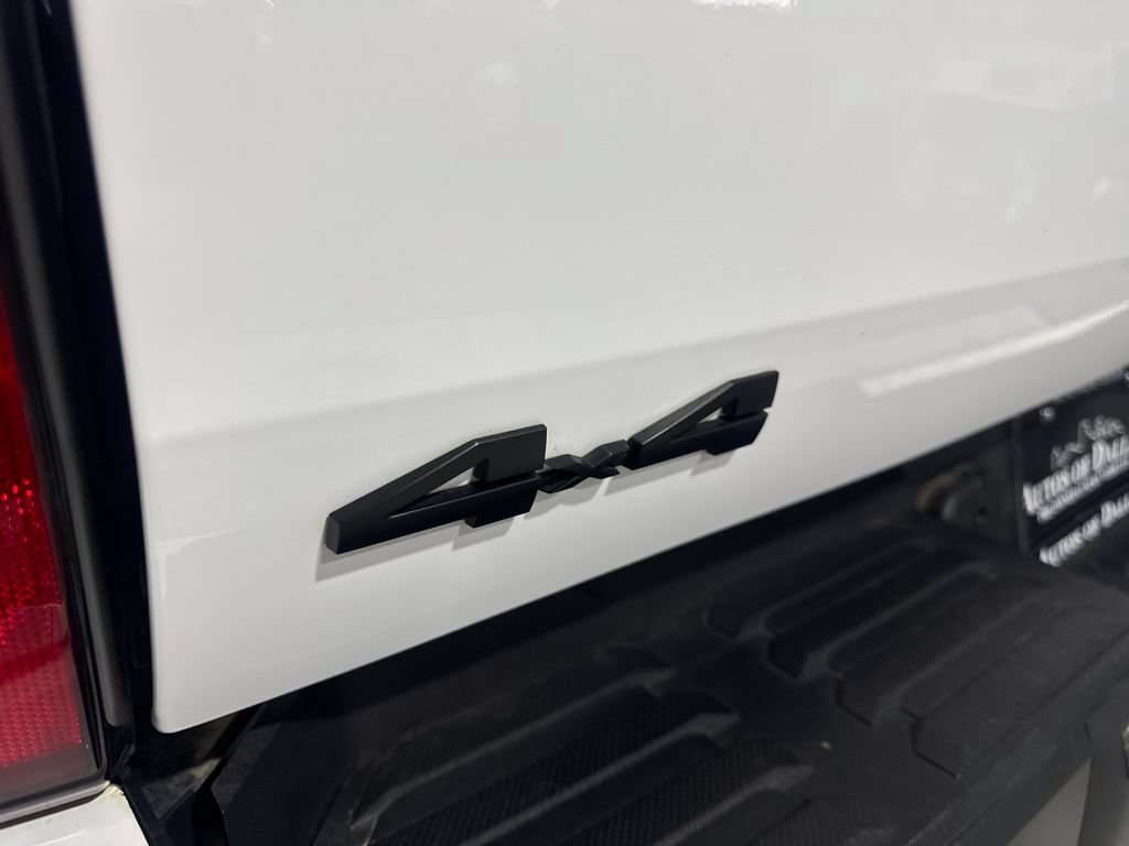 Used 2025 Toyota Tundra Limited w/ TRD Off-Road Package AWD/4WD image 23