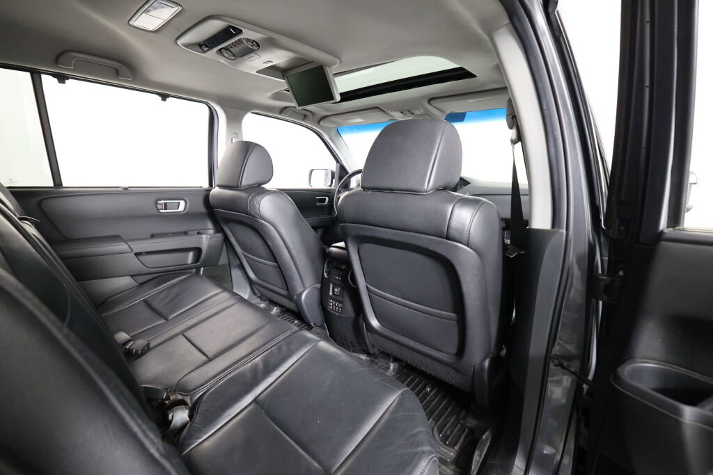Used 2012 Honda Pilot Touring image 22