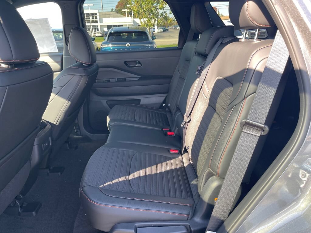 New 2026 Nissan Pathfinder Rock Creek AWD/4WD image 20