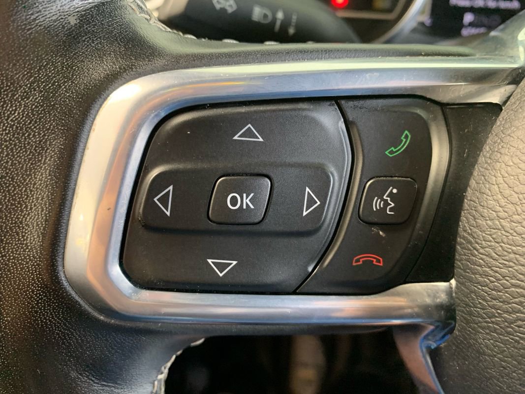 Used 2021 Jeep Wrangler Unlimited Sahara image 32