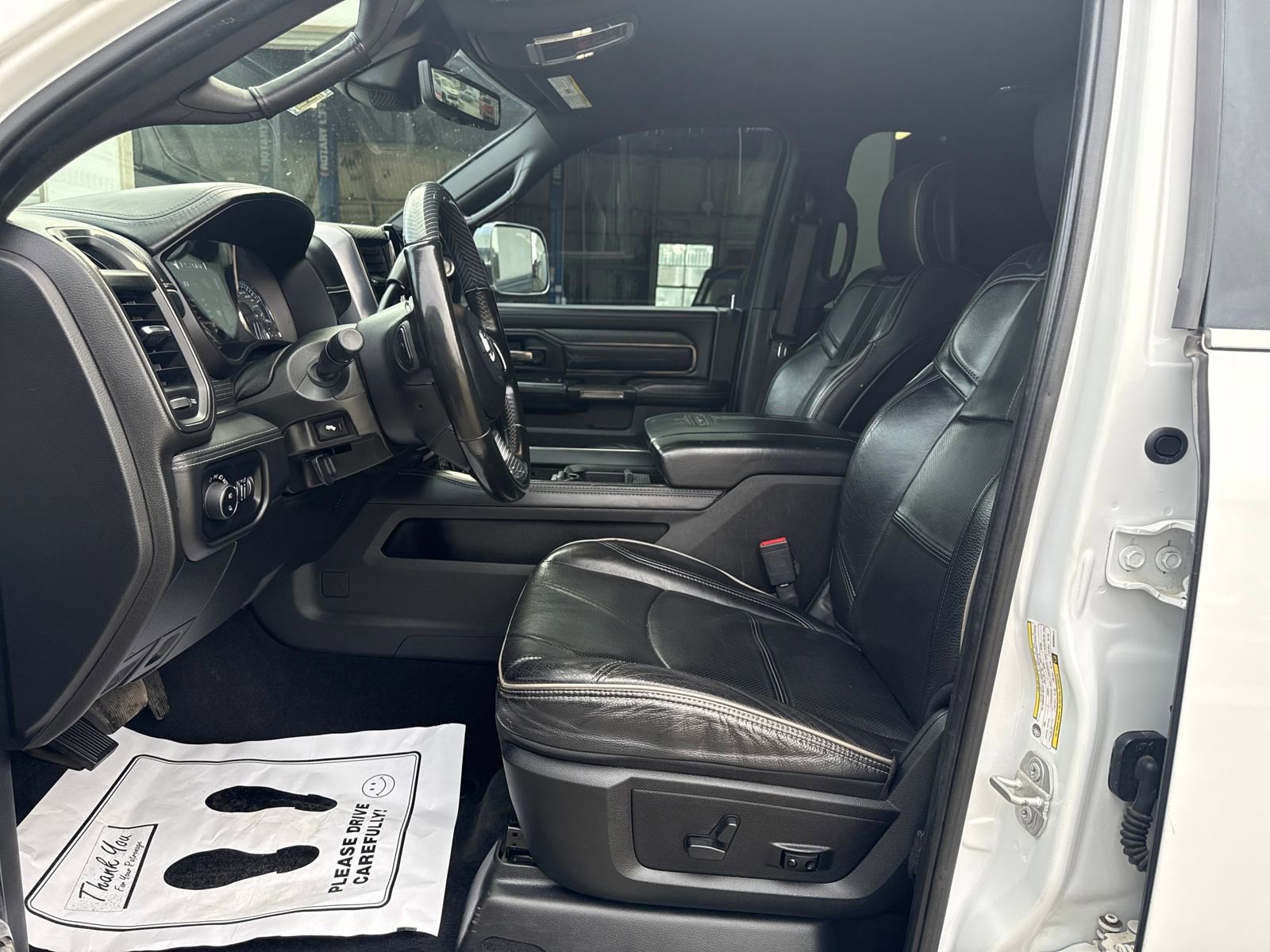 Used 2021 RAM 2500 Limited image 9