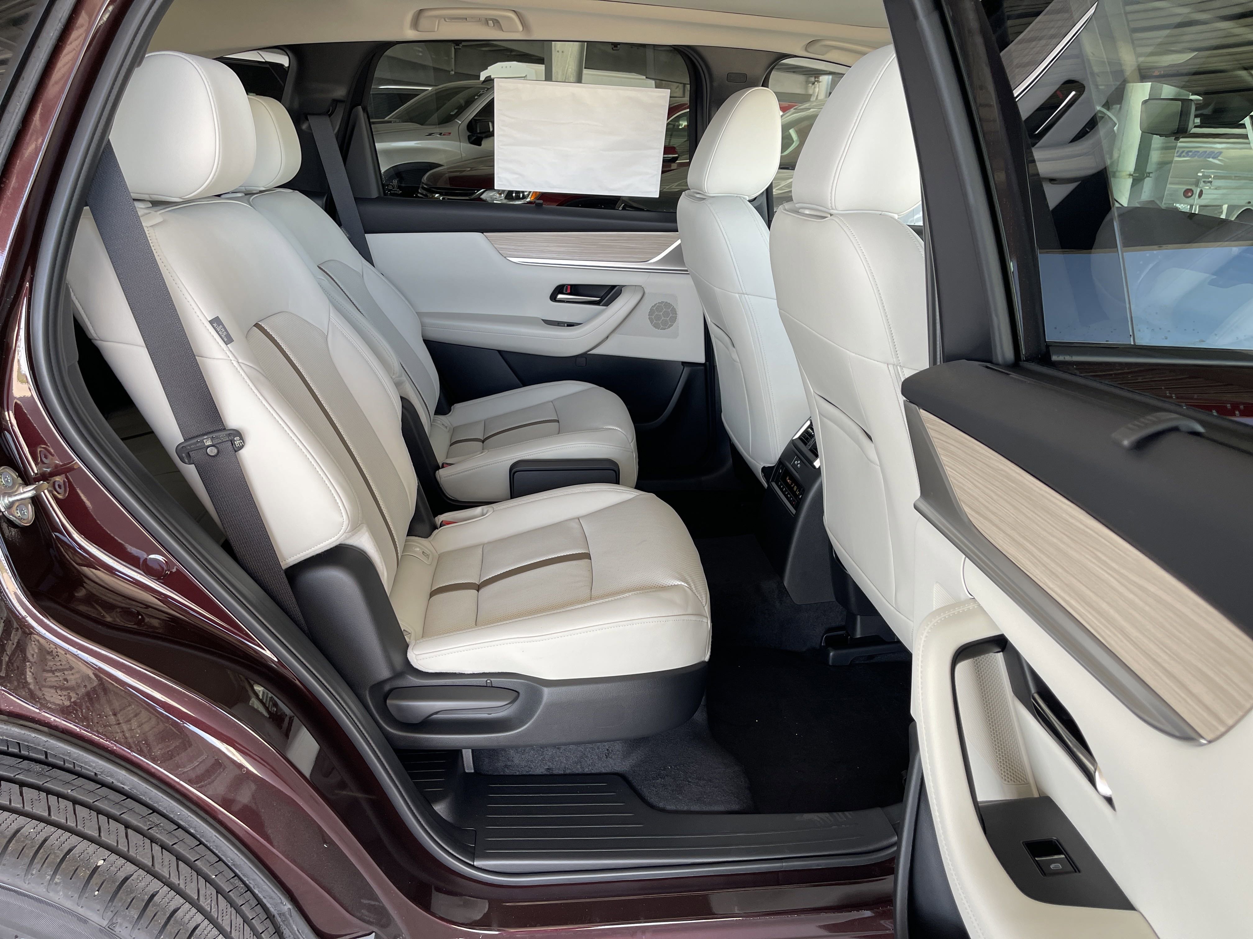 New 2025 MAZDA CX-90 3.3 Turbo S w/ Premium Package image 12