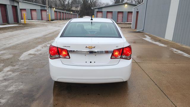 Used 2014 Chevrolet Cruze LT image 11