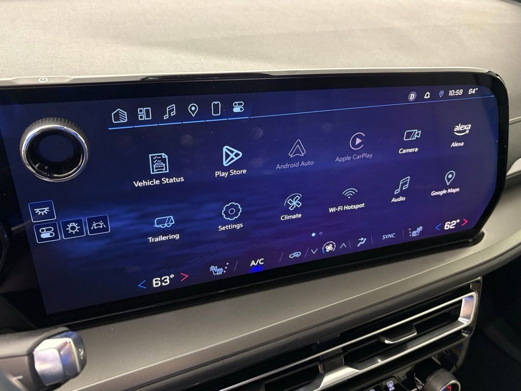 Used 2025 Chevrolet Traverse LT image 31