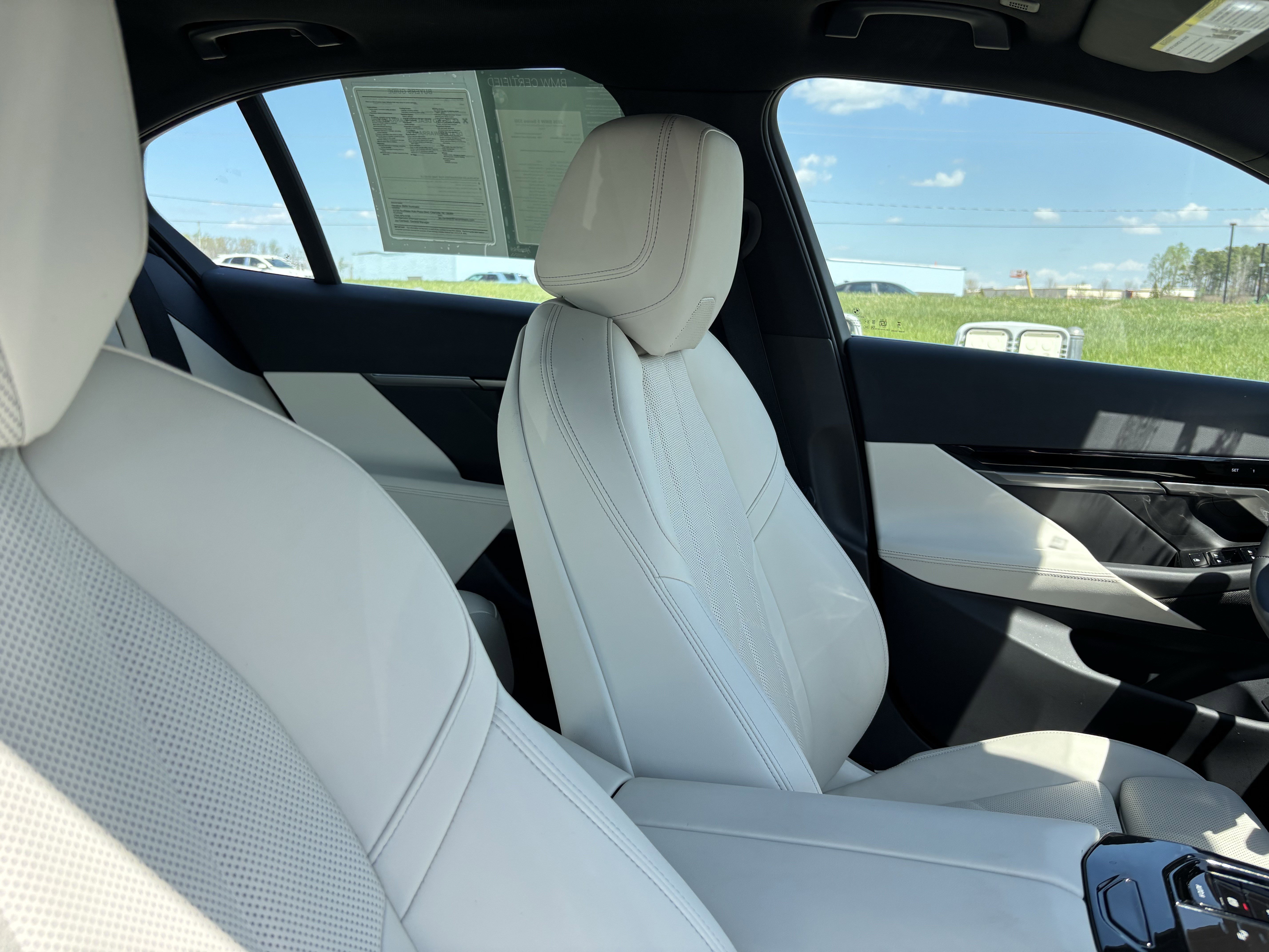 Certified 2026 BMW 530i image 34