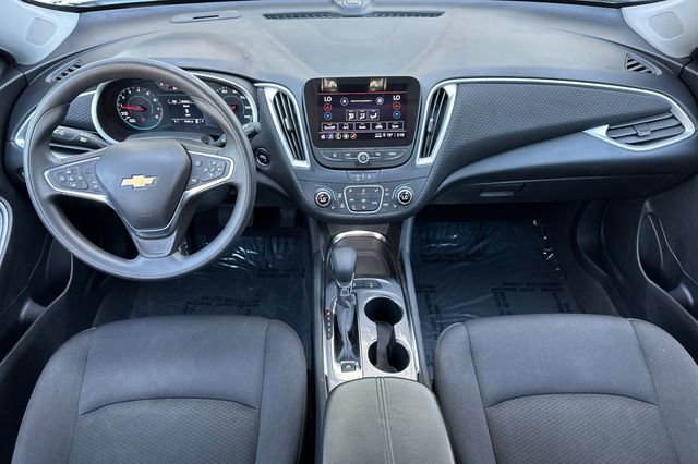 Used 2024 Chevrolet Malibu LT image 15